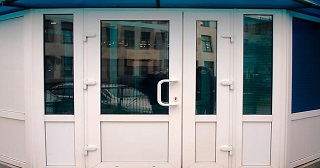Пластиковая входная группа Вятские Поляны, цена от 10054 руб.