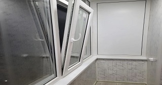 Пластиковые окна на лоджию Вятские Поляны цена от 9648 руб. м/п. за 49 часов